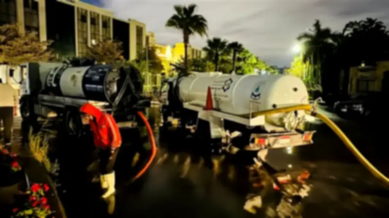 انتقادات واسعة لفشل البنية التحتية بالقاهرة الجديدة في مواجهة الأمطار الغزيرة