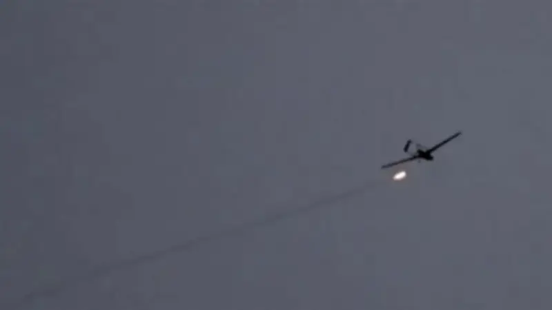 الحرس الوطني الكويتي يسقط طائرتين مسيرتين في مواقع تأمينه وسط هجمات معادية