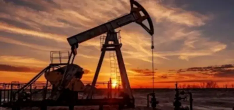 تقلبات حادة تشهدها أسعار النفط العالمية اليوم مع ارتفاع خام برنت