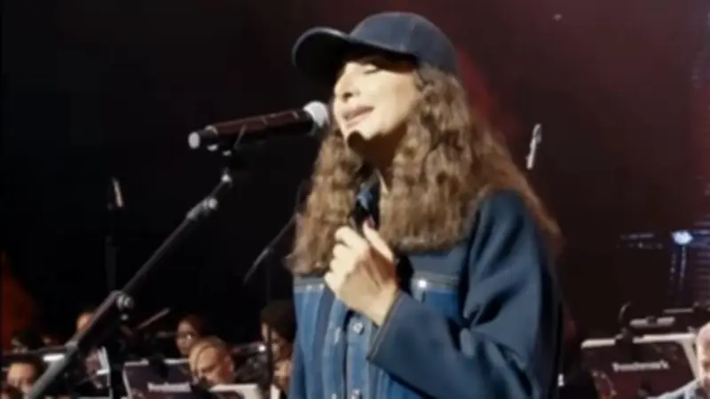 أنغام تجري بروفات حفل العيد بالرياض مع المايسترو هاني فرحات وسط إقبال جماهيري كبير