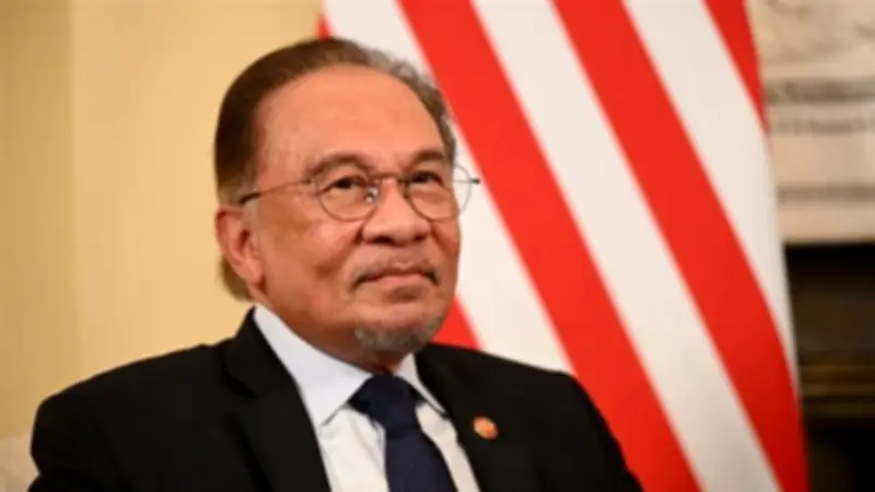 رئيس الوزراء الماليزي يشيد بجهود مصر لوقف الحرب الإيرانية في اتصال هاتفي مع السيسي