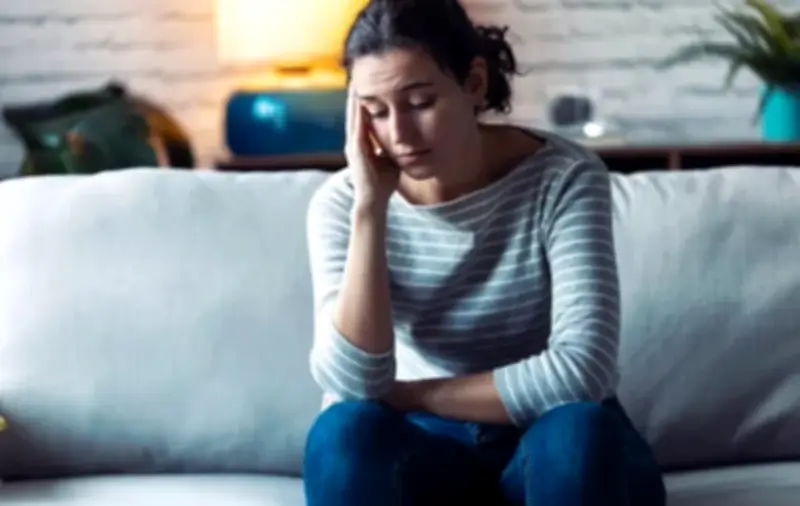 كيف تؤثر التقلبات المزاجية على مزاجك وتركيزك؟ نصائح للتغلب عليها