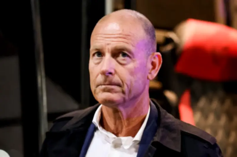 شوبير يكشف تفاصيل اجتماع الأهلي مع ييس توروب لتدريب الفريق الأول