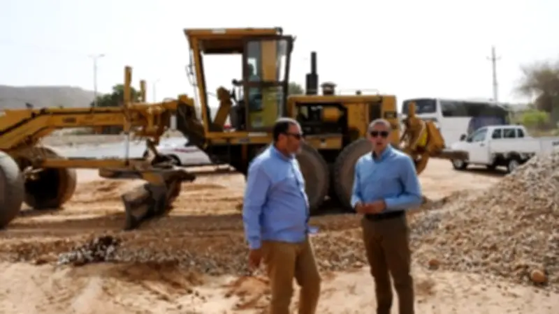 محافظ أسوان يأمر بالتحفظ على أسطوانات بوتاجاز تباع بأسعار غير قانونية ويتابع أعمال التطوير