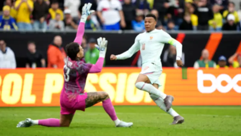 فرنسا تهزم البرازيل في ليلة حزينة لبرشلونة وباريس سان جيرمان