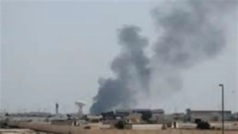 إعلام إيراني: ضربات جوية تستهدف مواقع للحرس الثوري في مدينة كاشان وسط البلاد