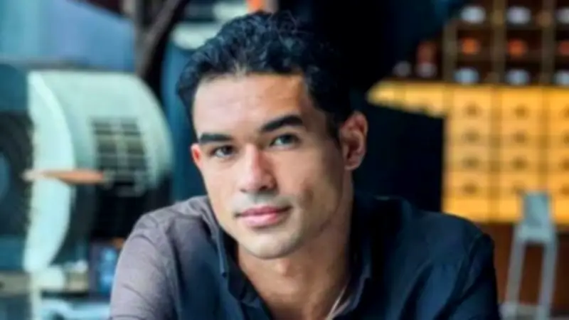 يوسف عمر: تحقيق حلمي مع الكدواني في مسلسل "كان ياما كان" الذي يناقش تعقيدات العلاقات الإنسانية