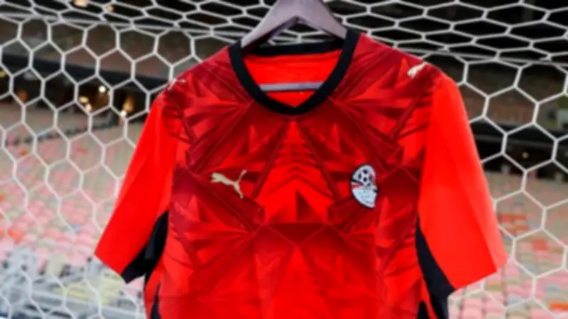 مصر تختار الأحمر التقليدي والسعودية بالأبيض في المباراة الودية الدولية