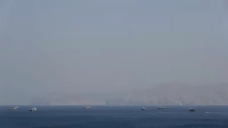 الإمارات تعلن استعدادها للمشاركة في قوة دولية لإعادة فتح مضيق هرمز