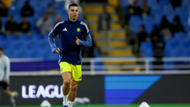 جيسوس يُقرر إراحة رونالدو من مباراة النصر الودية بعد عودته من مدريد