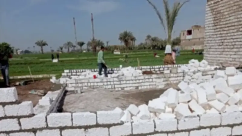 حملات مكثفة لإزالة التعديات على الأراضي الزراعية وأملاك الدولة في المنيا