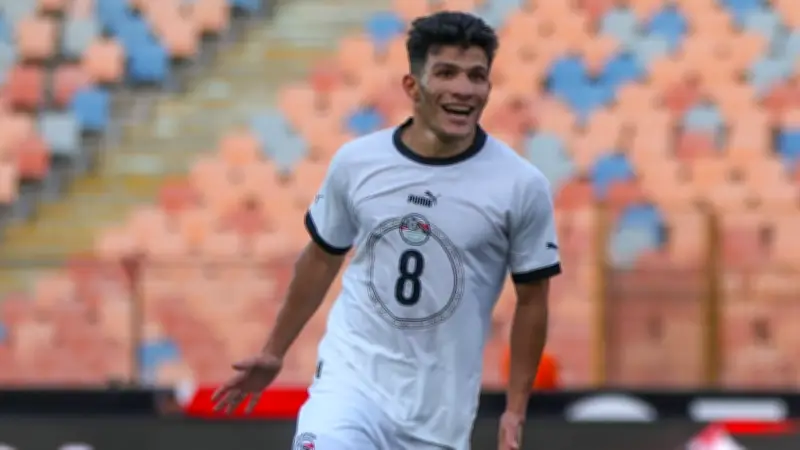 إسلام عيسى يهز شباك السعودية بهدف مباغت في المباراة الودية للفراعنة