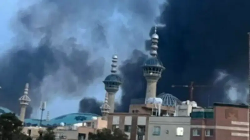 إيران: قصف يستهدف مجمعاً صناعياً للحديد والصلب في أصفهان