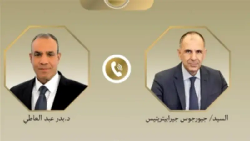 وزير الخارجية المصري يطلع نظيره اليوناني على جهود التهدئة الإقليمية