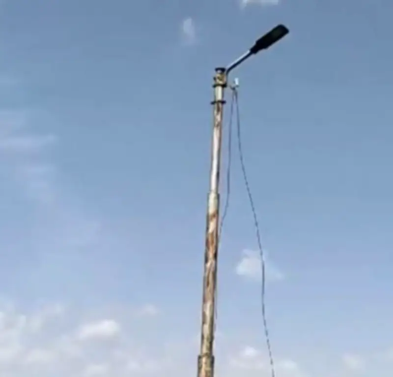 كشف ملابسات سرقة أسلاك أعمدة الإنارة بقرية منية النصر في الدقهلية