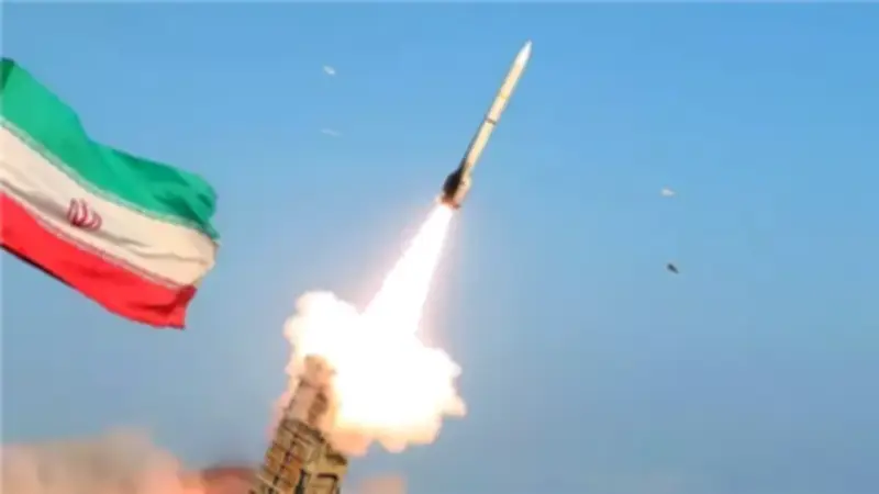 إيران تطلق صواريخ جديدة على الأراضي المحتلة وتصعيد عسكري إقليمي واسع