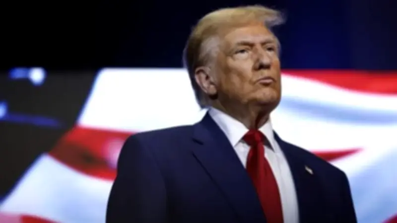 ترامب يبحث عن مخرج تفاوضي مع إيران ويصر على تجنب حرب طويلة الأمد