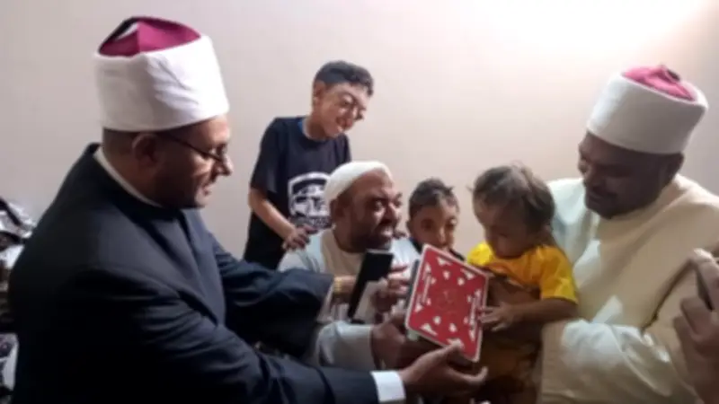 وزير الأوقاف يوجه بدراسة آلية لتكريم مواطن أسواني تعرض للتنمر على مواقع التواصل
