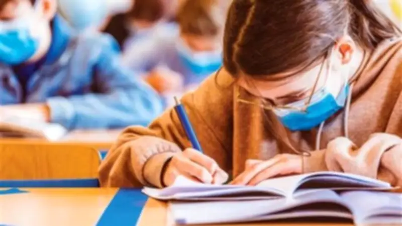 تأجيل امتحانات مارس بسبب سوء الأحوال الجوية وانتقادات لأولياء الأمور