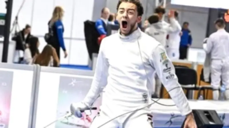 وزير الشباب والرياضة يهنئ محمد السيد ببرونزية كأس العالم لسيف المبارزة في كازاخستان