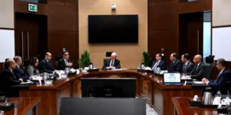 نائب رئيس الوزراء المصري يؤكد تأمين احتياطيات استراتيجية كافية لفترات طويلة