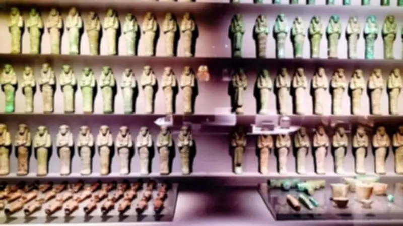 تماثيل الأوشابتي: المجيبون في العالم الآخر وأسعار تذاكر المتحف المصري