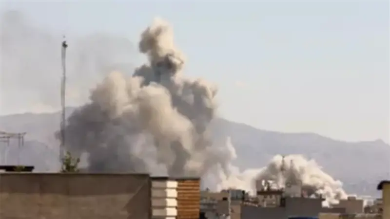 هجمات أمريكية إسرائيلية تستهدف جامعة أصفهان الصناعية للمرة الثانية خلال أسبوع