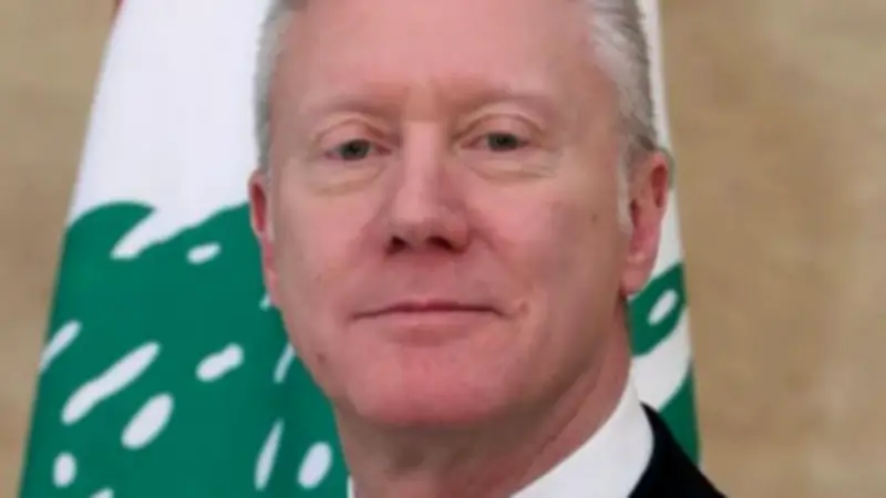 وزير الخارجية اللبناني يندد بالانتهاكات الإيرانية ويؤكد التضامن العربي