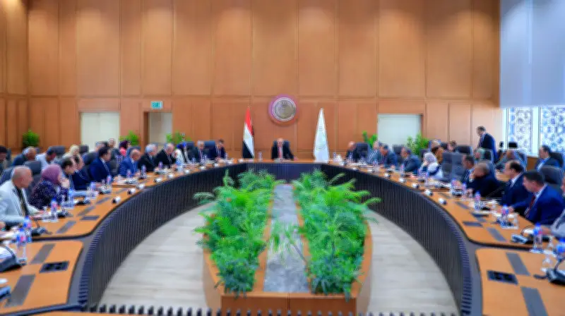 وزير التعليم يؤكد على تعزيز الانضباط المدرسي ومتابعة انتظام حضور الطلاب