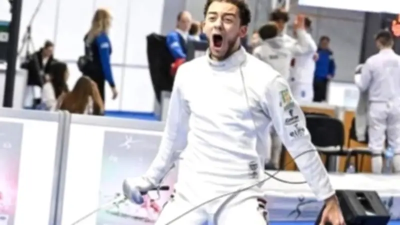 محافظ الغربية يهنئ محمد السيد بعد فوزه بالميدالية البرونزية في كأس العالم للمبارزة