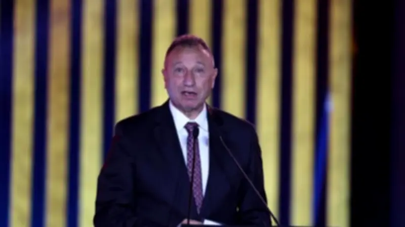 هاني رمزي: الخطيب أعظم رؤساء الأهلي وكولر عطل التعاقد مع مهاجمين مميزين