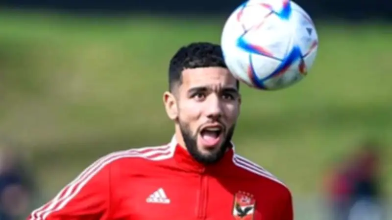 وكيل أحمد قندوسي ينفي مفاوضات رسمية مع الزمالك ويؤكد احتمالية الانتقال بعد حل أزمة القيد