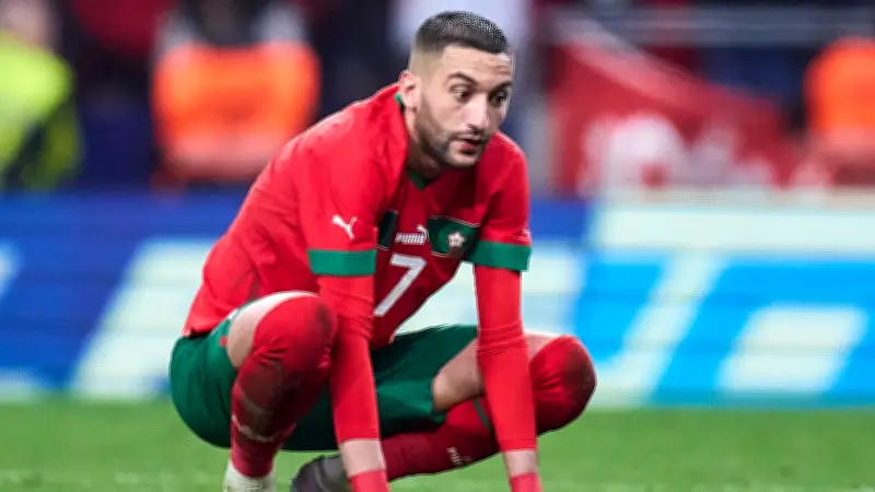 أسطورة هولندا فان دير فارت يثير الجدل بتصريحات استفزازية ضد منتخب المغرب