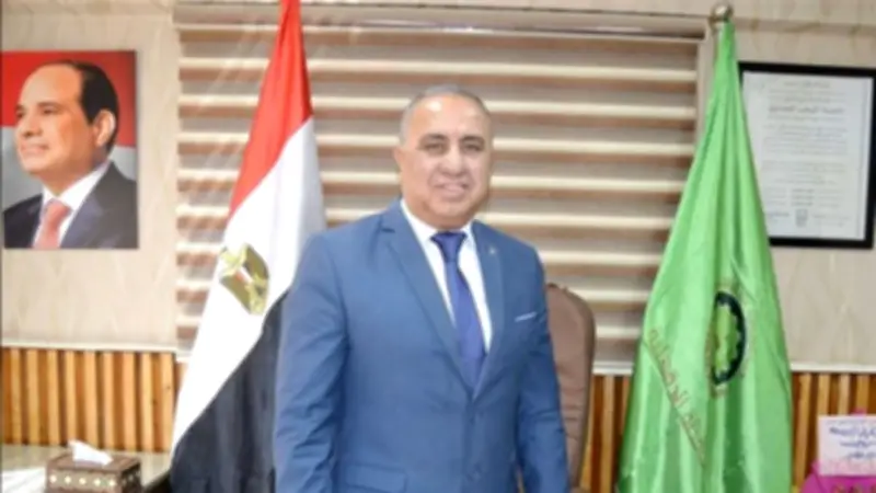 رئيس مدينة شربين ينتصر لموظفيه بعد هجوم إلكتروني: رسالة حاسمة ضد التشهير