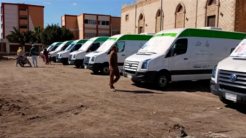 قافلة طبية شاملة تقدم خدمات صحية مجانية لأهالي قرية حرارة بحوش عيسى في البحيرة