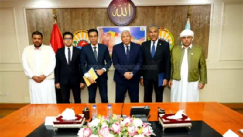 مطروح تفتتح أول مكتب لتصديقات الخارجية لإنهاء معاناة المواطنين