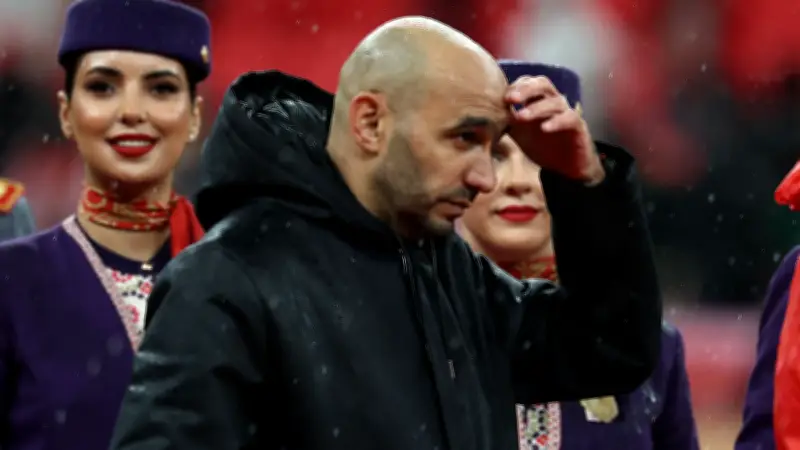 ثورة جماهيرية سعودية ضد تعيين الركراكي مدربًا للأخضر: "مُتكبر ولا نريده"