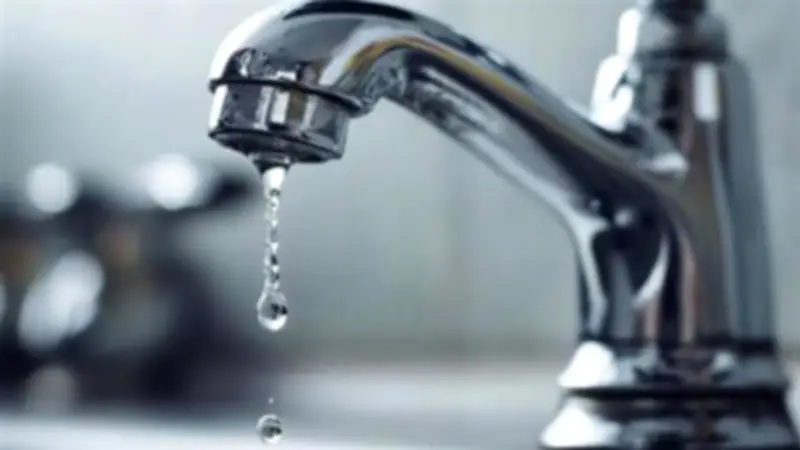 شركة مياه الجيزة تنفي شائعات تلوث المياه وتؤكد سلامة الإنتاج