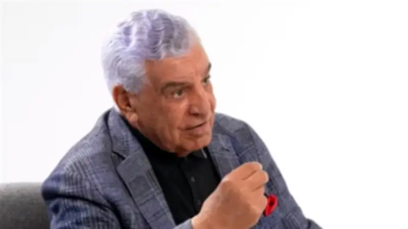 زاهي حواس يعلن عن تحالف استراتيجي موسع لاستعادة رأس نفرتيتي من ألمانيا