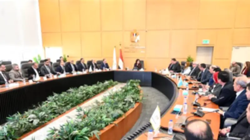 وزيرة الإسكان تلتقي مجلس التطوير العقاري وتعلن دراسة تيسيرات جديدة للسوق