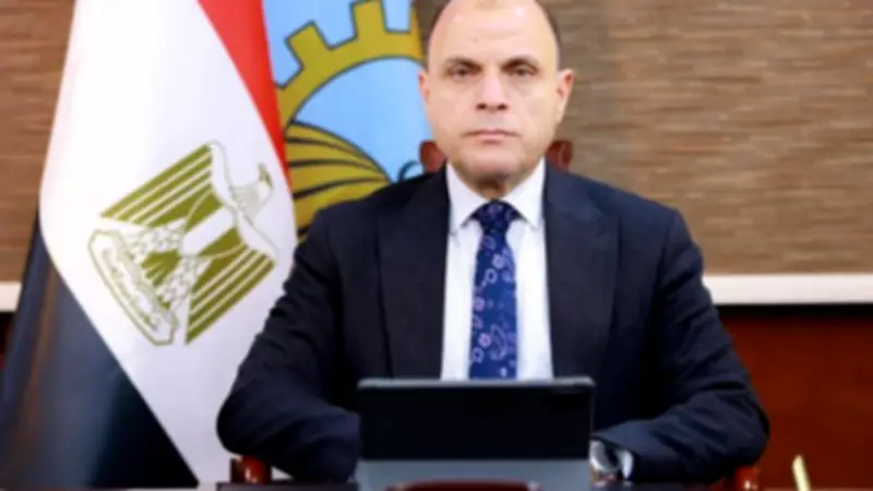 محافظ الغربية يتفقد حملة النظافة والتجميل في منطقة الأشرف بطنطا