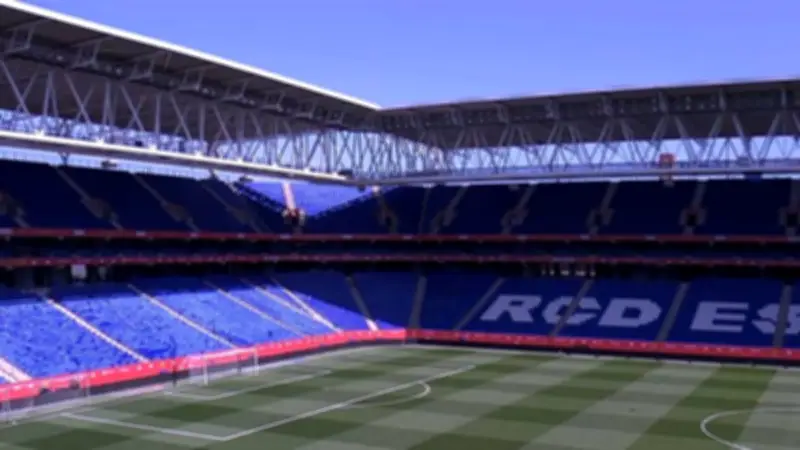 شوبير ينشر لقطات حصرية من داخل ملعب مباراة مصر وإسبانيا الودية في برشلونة