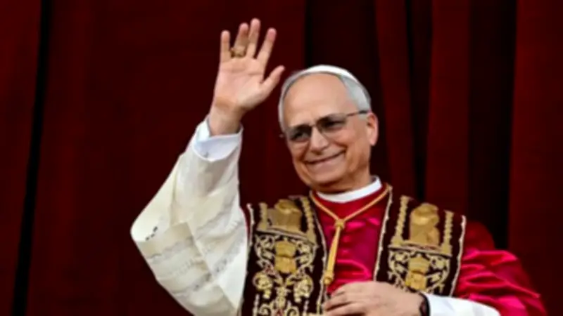 بابا الفاتيكان يطالب بوقف حرب إيران قبل عيد القيامة ويرسل رسالة إلى ترامب