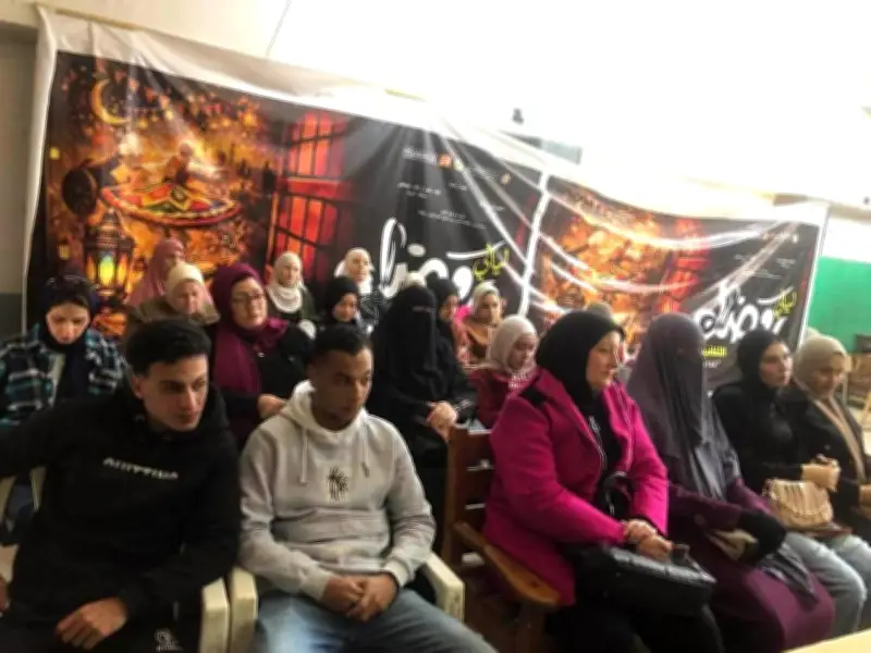 محاضرات ولقاءات توعوية تناقش قضايا المرأة والمجتمع في ثقافة الغربية