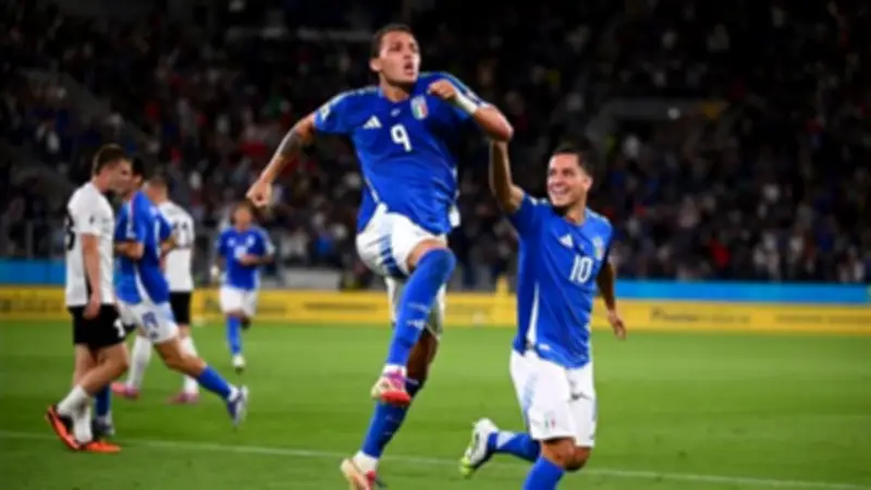 مفاجأة مدوية: البوسنة تحرم إيطاليا من كأس العالم وتتأهل عبر ركلات الترجيح