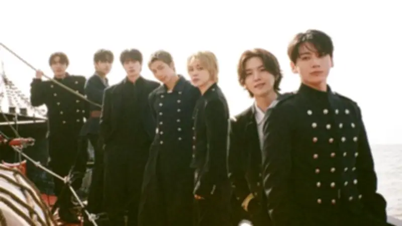 فرقة BTS تطرح ألبوم ريمكس جديد بعنوان "KEEP SWIMMING" مع 9 أشكال موسيقية