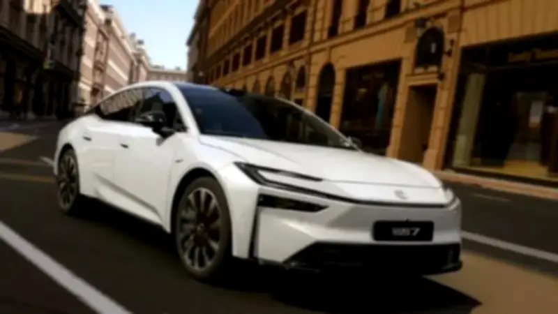 تويوتا تكشف عن bZ7 الكهربائية 2026: سيدان فاخرة بتقنيات ثورية ومدى قيادة ممتد