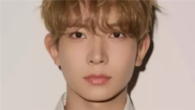 هيسينج يعلن انفصاله عن فرقة ENHYPEN الكيبوبية لبدء مسيرة فنية منفردة