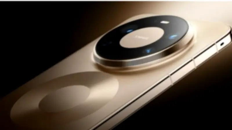 هواوي تطلق Mate 80 Pro Max بمروحة تبريد مدمجة لتعزيز الأداء في الألعاب والتسجيل