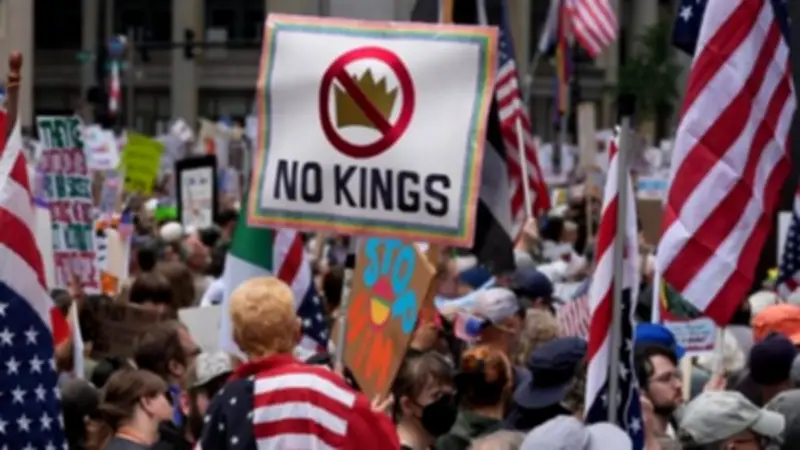 احتجاجات "No Kings" تهز الولايات المتحدة.. ملايين المتظاهرين يرفضون سياسات ترامب